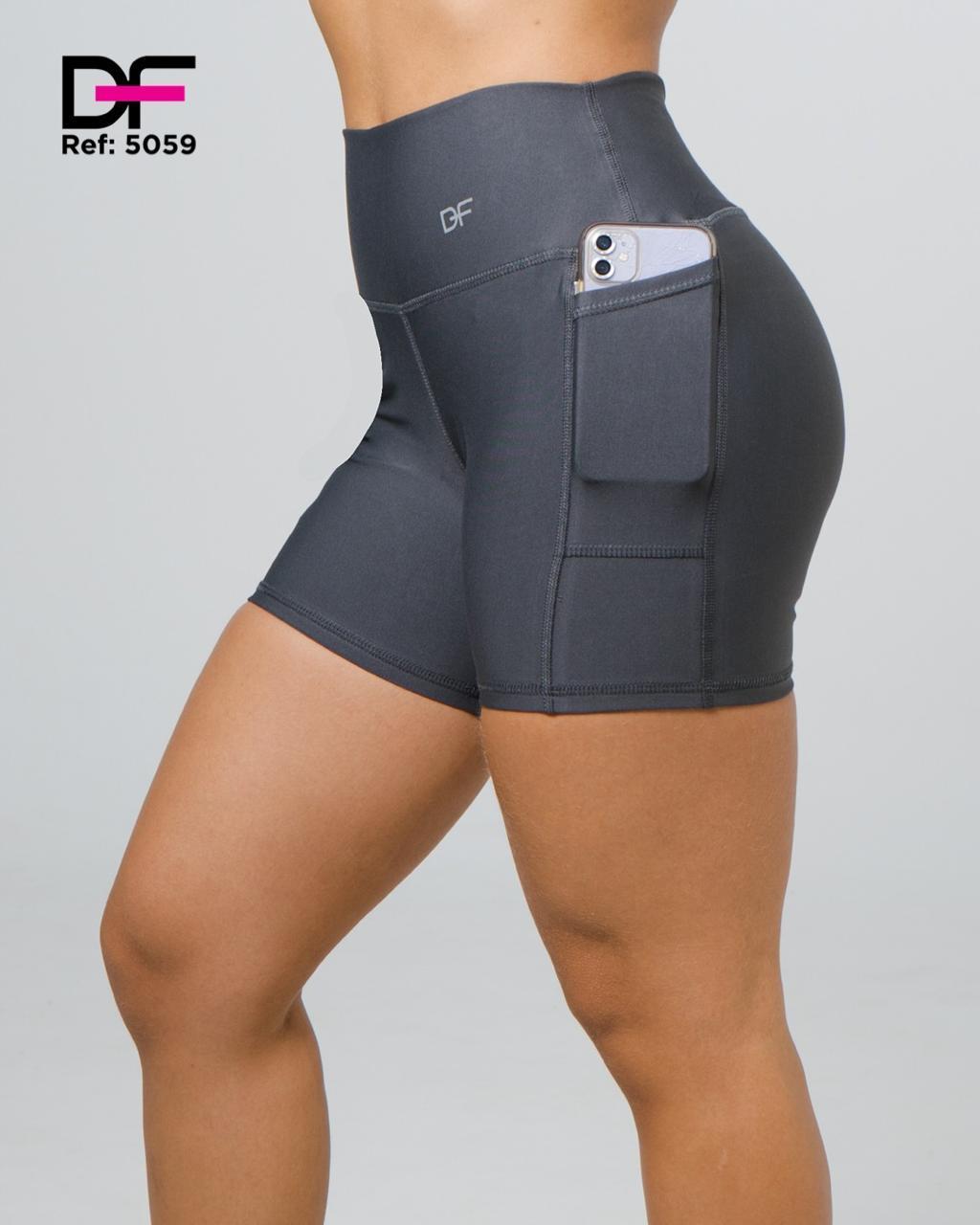 Shorts Unicolor Bolsillo